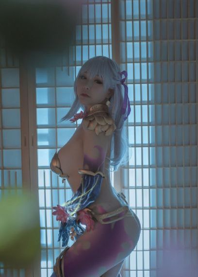好色妖姬_BD英语最新电影在线观看